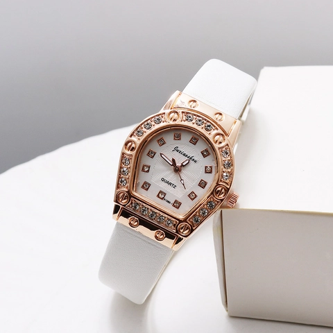 Montre À Quartz Pour Femmes Strass Boîtier En Fer À Cheval Bracelet En Cuir PU Mode Décontractée Élégante