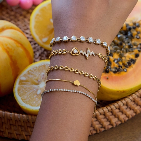 Heart Charm Bracelet Stainless Steel Zircon Inlaid Gold Plated Vintage Elegant Hand Jewelry For Women Adjustable
