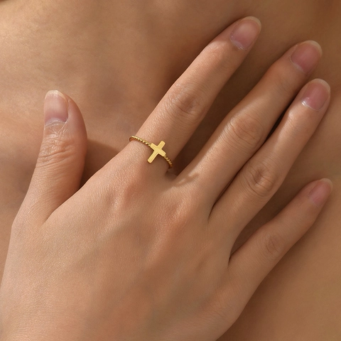 Anillo De Cruz Minimalista Acero Inoxidable Color Oro Diseño De Cuerda Trenzada Joyería De Moda Para Hombres Mujeres Estilo Religioso