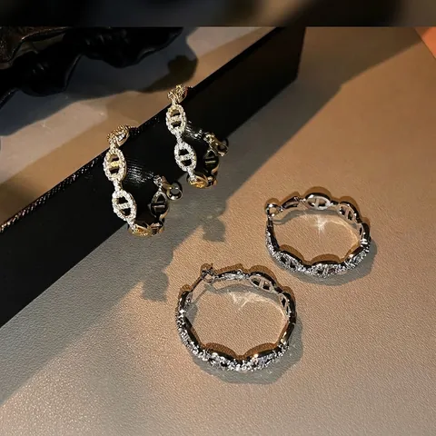 Oval Chain Link Hoop Earrings Copper Paved Cubic Zirconia With Silver Earring Post Elegant High Fashion Jewelry For Women