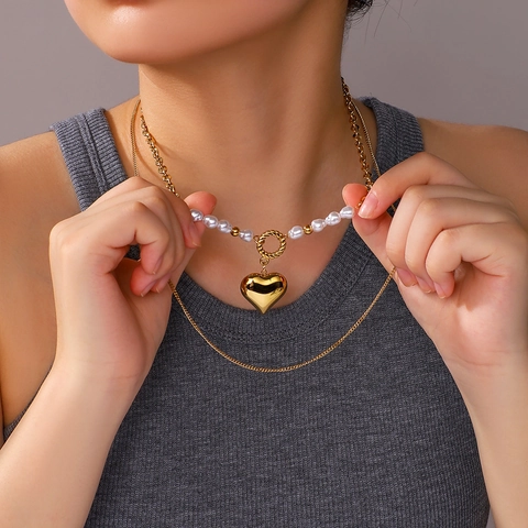 Collar De Doble Capa Con Colgante De Corazón De Acero Inoxidable Chapado En Oro De 18K Perla Artificial De Imitación Estilo INS Para Mujeres