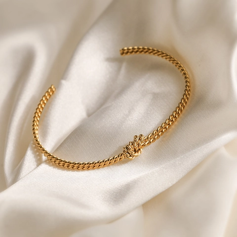 Minimalistisch Edelstahl Gedrehter Knoten Offener Armreif Für Damen 18K Gold Silber Plattiert Vintage Pendler Schmuck