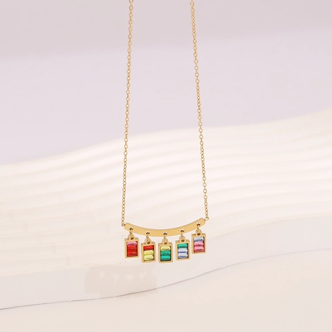 Fashion Stainless Steel Necklace For Women With Rectangular Glass Pendants Geometric Arc Bar Chic Clavicle Chain