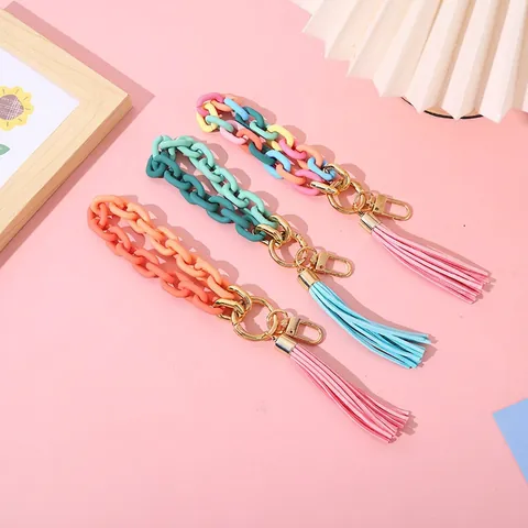 Acrylic Resin Chain Keychain Wristlet With Tassel Gold Alloy Ring Bag Charm Fashionable For Women