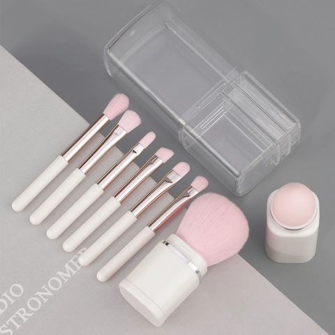 Portable Makeup Brushes Synthetic Fiber Bristles With Sponge Puff And Transparent Case Pearlescent White Grip Travel Beauty Tools