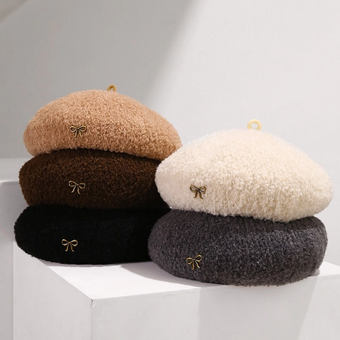 Vintage Faux Lambswool Beret Hat For Women Elegant Solid Color Warm Winter Painter Cap Metal Bow Decoration Accessory