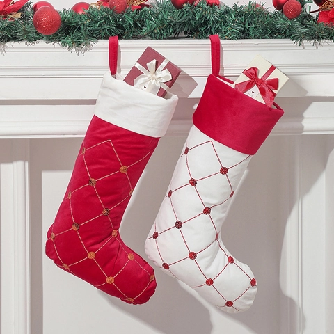 Christmas Stockings High Quality Velvet Flannel Sequin Diamond Embroidery Hanging Holiday Decoration Bag