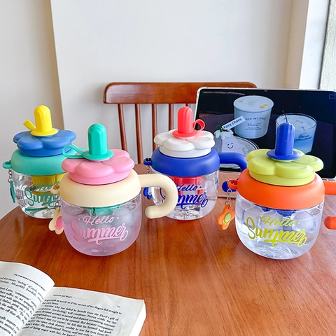 Simpatica Bottiglia Acqua In Plastica Fiore Estivo Con Cannuccia E Manico Infusore Tè Portatile Bicchiere Ermetico