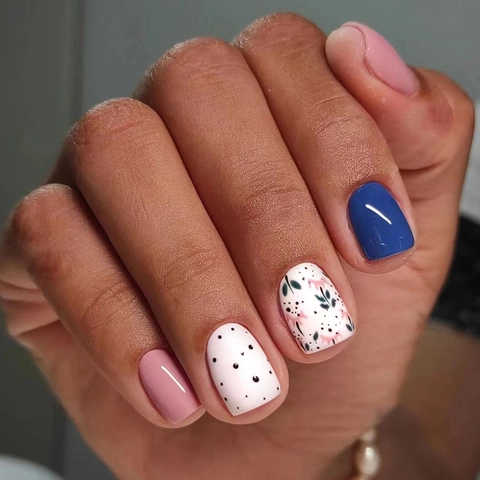 Unghie Finte Retro Con Fiori E Pois Rosa Blu Patchwork Minimalista Corto Quadrato Rotondo Per Donne Stile Con Colla Lucida