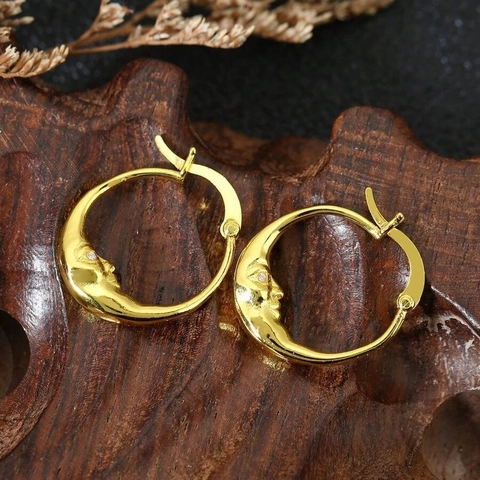 Vintage Alloy Moon Face Hoop Earrings For Women Personalized Fashion Rhinestone Inlaid Gold Silver Plated Celestial Ear Jewelry