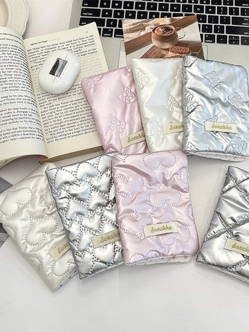 Funda Para Pasaporte Cuero PU Acolchado Patrón Lazo Corazón Ranura Múltiple Organizador Documentos Viaje Estilo Coreano Ins Lindo Portátil