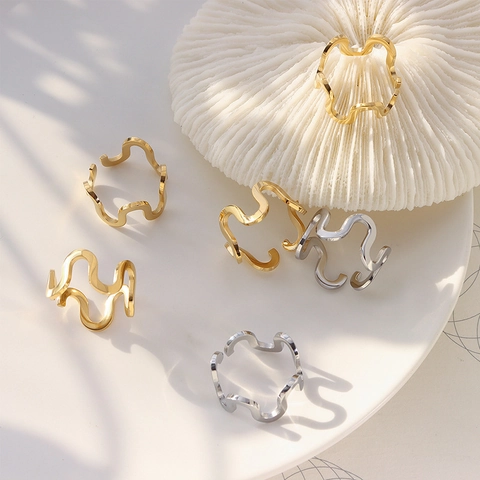 Anello Aperto a Onda a Forma di U Minimalista Geometrico in Acciaio al Titanio Regolabile Placcato Oro Argento Gioielli Donna