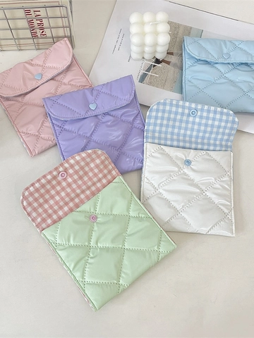 Quilted PU Leather Sanitary Napkin Storage Bag With Heart Button Rhombus Pattern Portable Makeup Pouch For Women