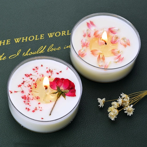 Handmade Aromatherapy Candle Soy Wax With Natural Dried Flowers Scented Fragrance For Home Decor Relaxation Gift