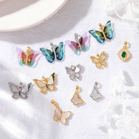 Collana Con Ciondolo A Farfalla Rame Madreperla Resina Zirconia Stile Dolce Gioielli Di Moda Regalo Per Donne Ragazze