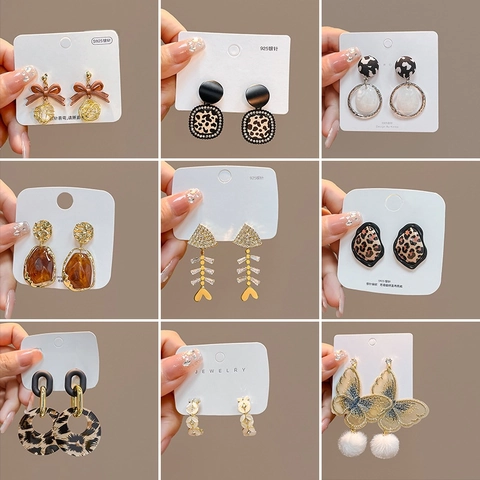 Orecchini Pendenti In Lega Vintage Con Perno In Argento 925 Sterling Stampa Leopardata Resina Perla Artificiale Fiocco Retro