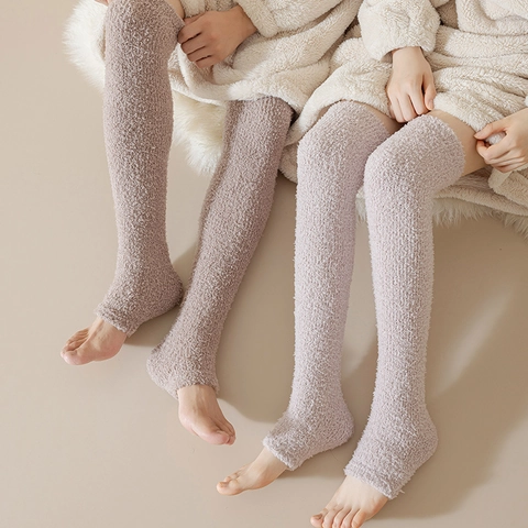 Calze Sopra Il Ginocchio In Pile Corallo Da Donna Scaldamuscoli Spessi Termici Peluche Inverno Per Dormire Tinta Unita