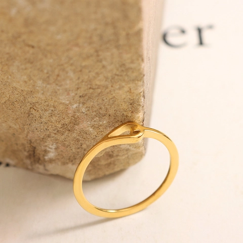Hollow Heart Ring Minimalist 18K Gold Plated Titanium Steel Finger Ring Simple Versatile Jewelry For Women