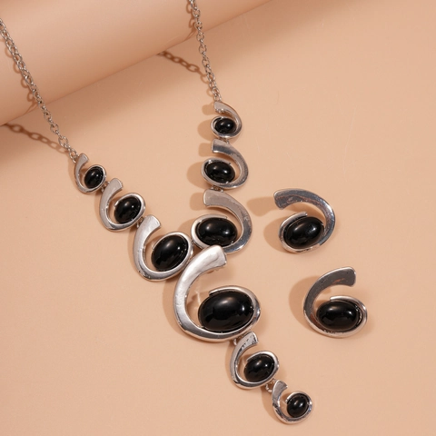 Vintage Geometrische Spirale Legierung Halskette Und Ohrringe Mit Silberohrstecker Schwarze Kunstharzsteine Statement Damen