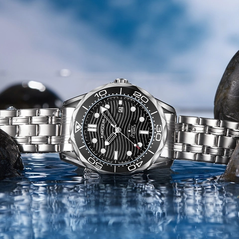 Orologio Da Uomo Al Quarzo Stile Subacqueo Cinturino In Acciaio Inossidabile Quadrante A Onde Luminoso Data Fondo Trasparente