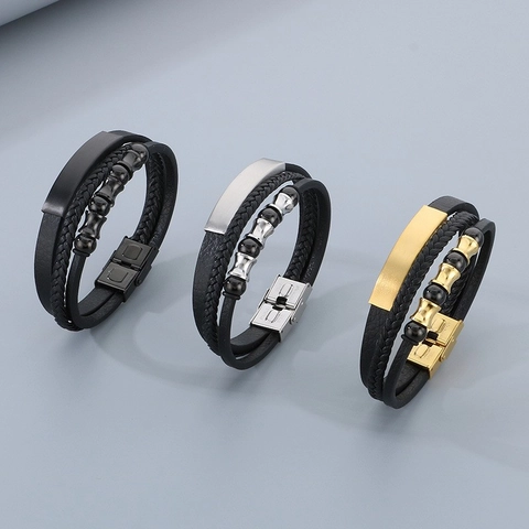 Bracciale da Uomo Multistrato in Pelle Artificiale Intrecciata con Piastra in Acciaio Inossidabile Gioielli Moda Punk Rock