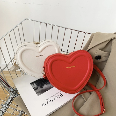 Fashion Heart Shaped Women PU Leather Shoulder Bag Sweet Love Crossbody Bag Urban Simple Small Bag For Daily Casual Matching