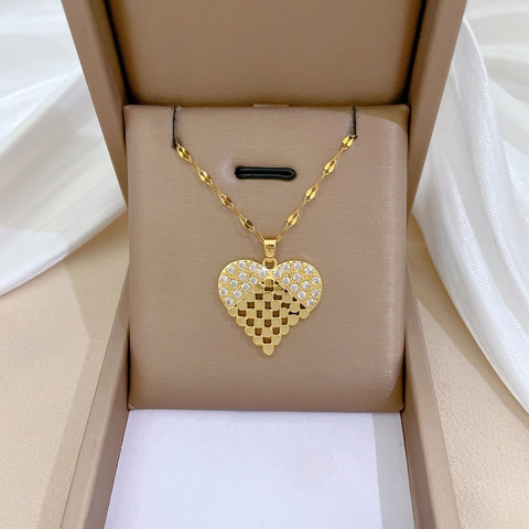 Heart Pendant Necklace With Stainless Steel Chain Copper Micro Pave Rhinestone Hollow Design Women Gold Plated Elegant