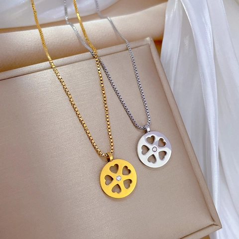 Collana Con Ciondolo A Medaglia Rotonda Acciaio Inossidabile Quadrifoglio Cuore Cavo Zircone Gioielli Eleganti Per Donna