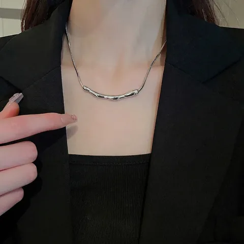 Irregular Wrinkled Geometric Necklace Silver Color Liquid Metal Style Minimalist Clavicle Snake Chain Jewelry For Women