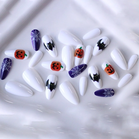 Uñas Postizas De Halloween Tipo Press On Forma Almendra Larga Plástico ABS Con Patrones De Calabaza Murciélago Telaraña Para Mujeres
