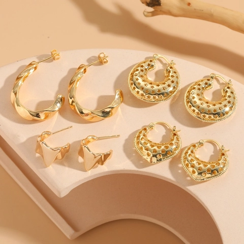 Orecchini Svuotati Geometrici Rame Placcato Oro 14K Cuore Stella Cerchio A C Gioielli Lusso Moda Per Donne Vintage