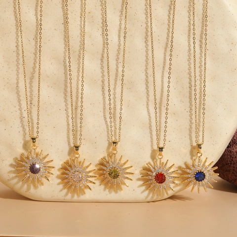Collana Con Pendente Girasole Raggi Di Sole Rame Placcato Oro 14K Zirconia Gioielli Di Lusso Geometrici Per Donne