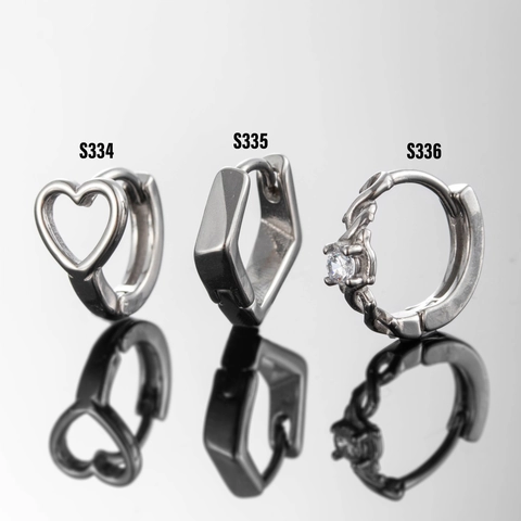 Orecchini Huggie Hoop Acciaio Titanio Cuore Geometrico Esagono Trama Torsione Zircone Intarsiato Gioielli Minimalisti