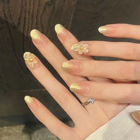 Handgefertigte Aufklebenägel Katzenaugen Verlauf Rosa Gold Mit Dreidimensionaler Blume Straßstein Elegante Mandel Oval Künstliche Nägel