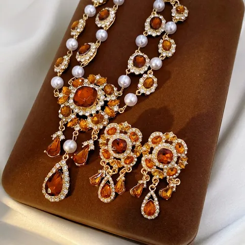 Vintage Baroque Necklace Earrings Alloy Amber Rhinestone Faux Artificial Pearl Jewelry With Silver Earring Post For Women Luxury