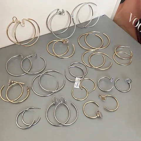 Minimalist Round Hoop Earrings With 925 Sterling Silver Earring Post Or Comfortable Silicone Pad Clip On For Women