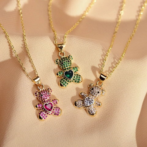 Cute Bear Pendant Necklace Copper Gold Plated Rhinestone Inlaid Heart Gemstone Clavicle Chain For Women Fashion Jewelry