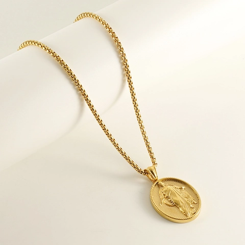 Collar Con Colgante De Relieve De Retrato Religioso Acero Inoxidable Chapado En Oro De 18K Medalla Ovalada Hip Hop Unisex