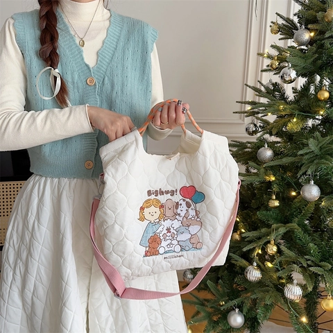 Gewatteerde Katoenen Crossbody Handtas Met Schattige Cartoon Borduursel Grote Capaciteit Gewatteerde Draagtas Voor Dames Zoete Stijl
