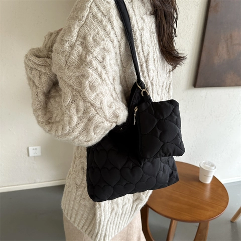 Quilted Heart Tote Bag For Women Large Capacity Nylon Shoulder Bag With Small Pouch Retro Fashion Casual