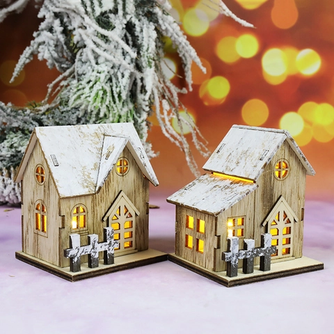 Decorazione Casetta di Legno LED di Natale Scena Innevata Luminosa Baita in Miniatura Ornamento da Scrivania