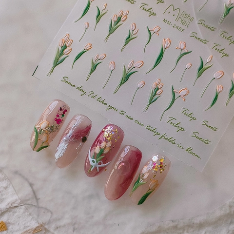 Autocollants à Ongles Tulipe Relief Mat Décalcomanies Florales 3D Auto-adhésives pour Femmes Décoration de Manucure DIY Élégante