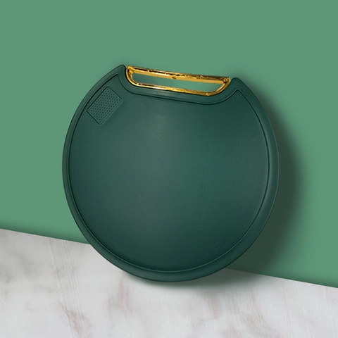 Round Emerald Green Cutting Board Plastic Double-Sided Standable Chopping Board With Gold Handle And Garlic Grinder