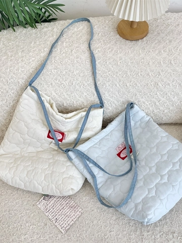 Große Gesteppte Tragetasche Mit Herzmuster Für Damen Süßer Kontrastriemen Baumwolle Polyester Schultertasche