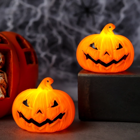 Halloween LED Pumpkin Lantern Jack-O-Lantern Night Light For Ghost Festival Decoration Plastic Tabletop Ornament Party Prop