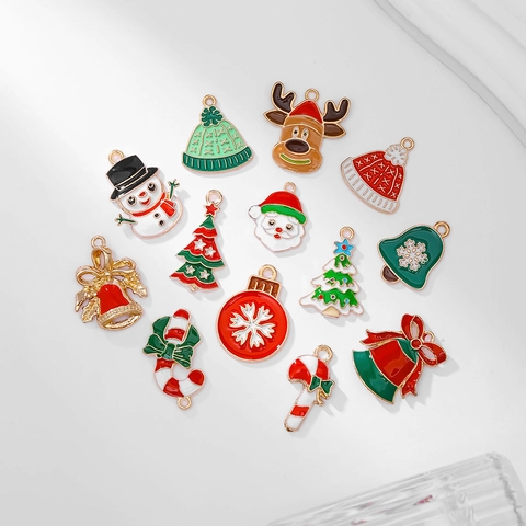 Christmas Charms Alloy Enamel DIY Jewelry Making Accessory Santa Claus Snowman Christmas Tree Reindeer Pendants