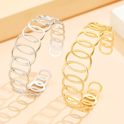 Bracciale Rigido Geometrico Traforato Acciaio Inossidabile Placcato Oro 18K Aperto Regolabile Minimalista Gioelli Da Donna