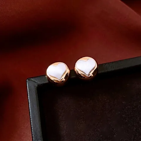 Elegante Französischer Stil Kupfer Herz Runde Ohrstecker Mit Silberohrstecker Vergoldet Schmuck Für Damen