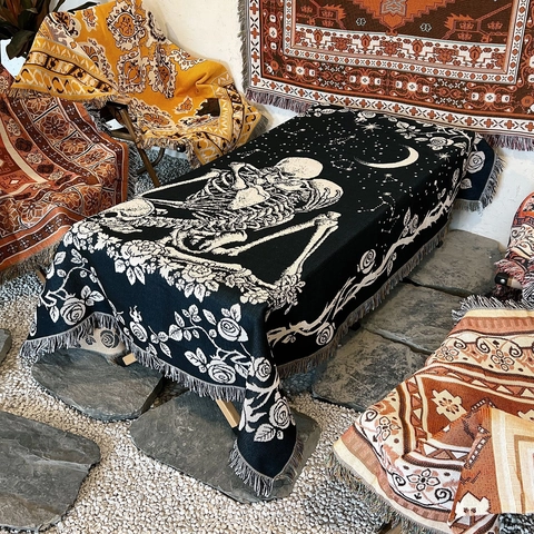 Βαμβακερή Υφαντή Κουβέρτα Γοτθικό Ταρώ Εραστές Σκελετοί Με Φούντες Σχέδιο Ρόδο Φεγγάρι Αστέρι Πολυλειτουργική