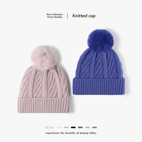 Women Fleece Lined Thickened Winter Beanie Hat With Faux Fur Pom Pom Jacquard Knit Warm Outdoor Skull Cap